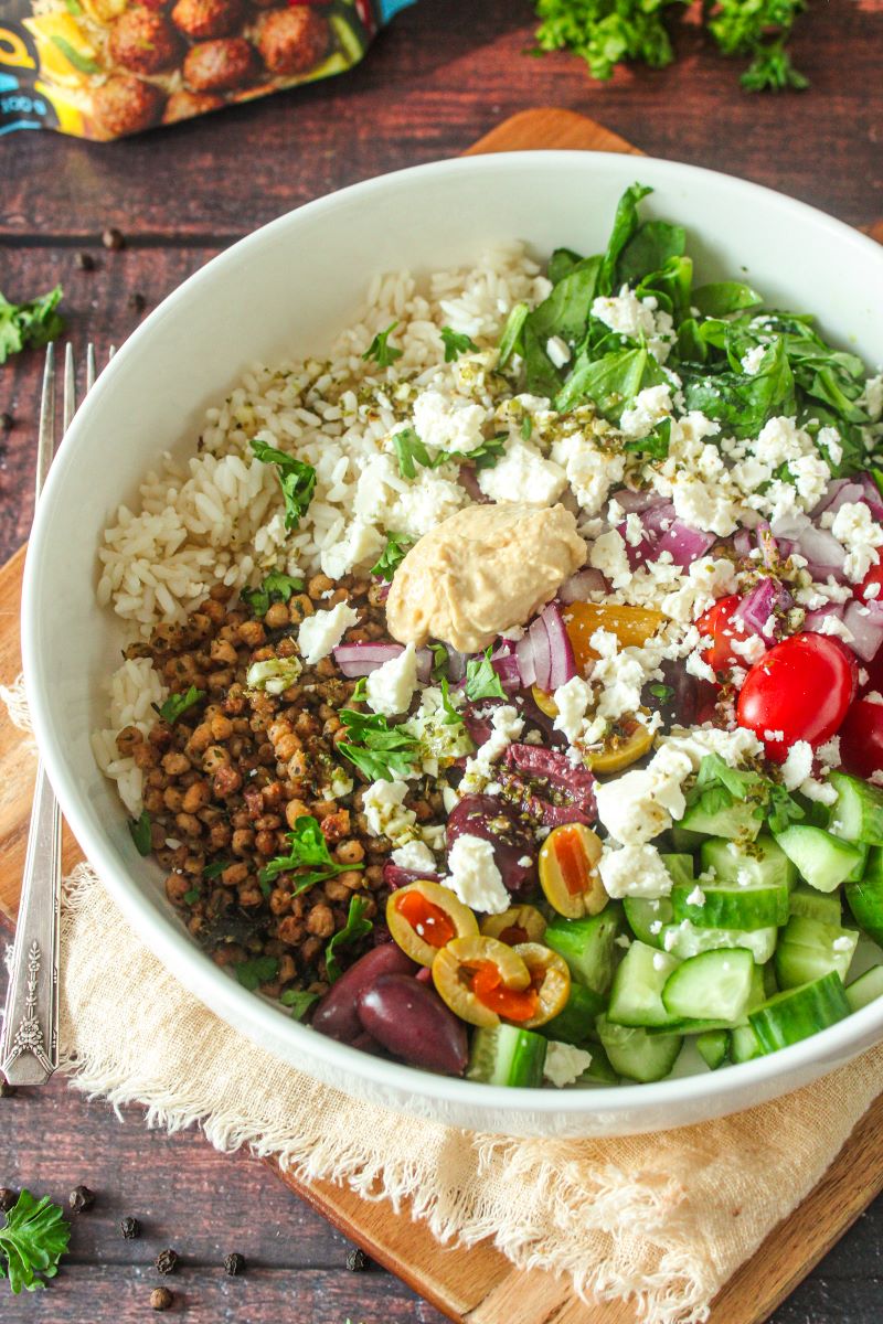 Bol de poké à la grecque avec PVT