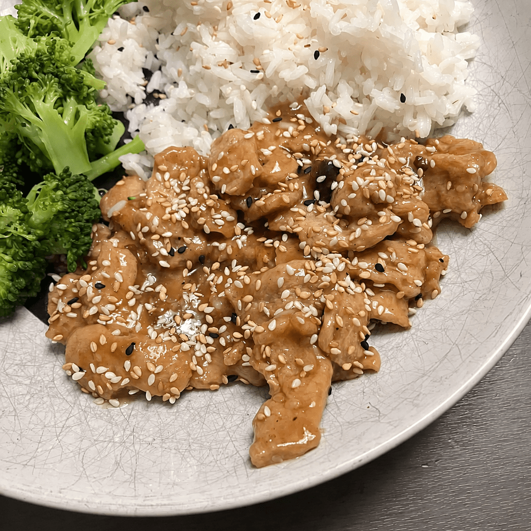 Bol ultra crémeux de lanières style poulet au sésame - LES BRUTES
