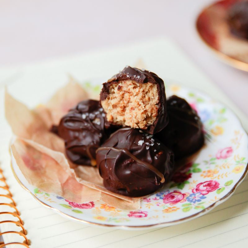 Boules d’énergie caramel et fleur de sel - LES BRUTES