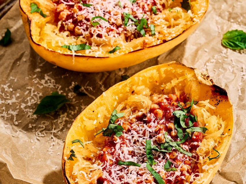 Courge spaghetti à la grecque - LES BRUTES